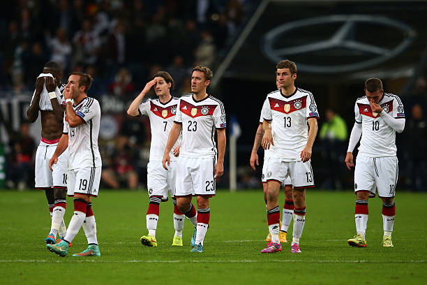 江蘇省足球聯(lián)賽積分榜更新，多支球隊(duì)爭(zhēng)奪升級(jí)名額