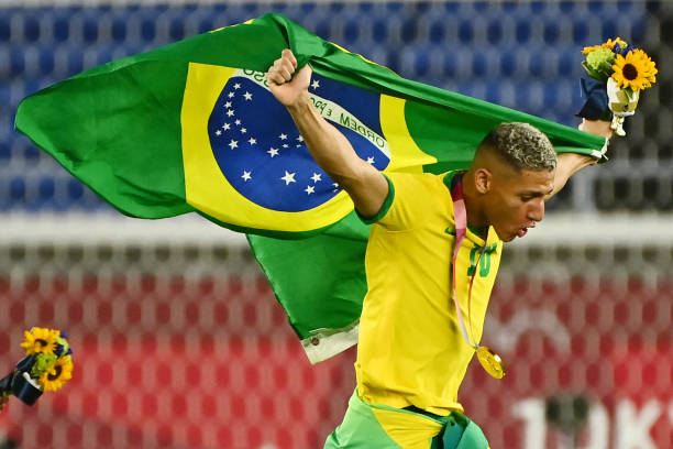 邊線球世界難題：如何避免在關(guān)鍵時刻失誤？