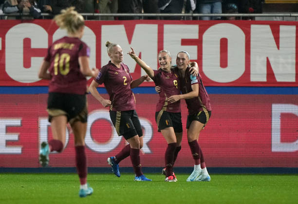 歐冠決賽倒計時！巴黎圣日耳曼vs國際米蘭：誰將問鼎歐洲之巔？