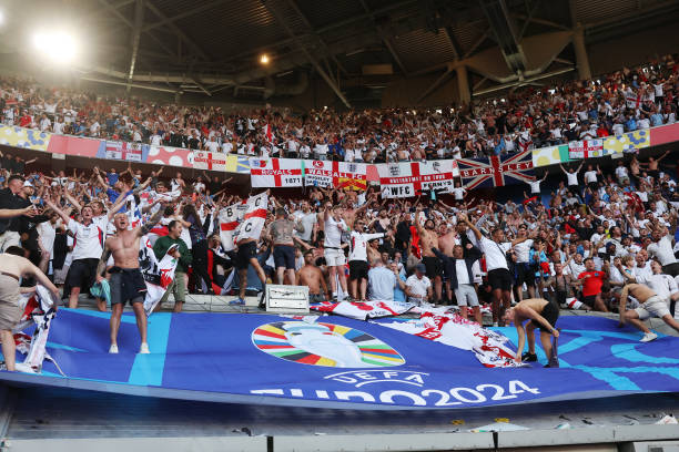 VAR時(shí)代下，角球的判罰是否更加精準(zhǔn)？裁判如何判斷？