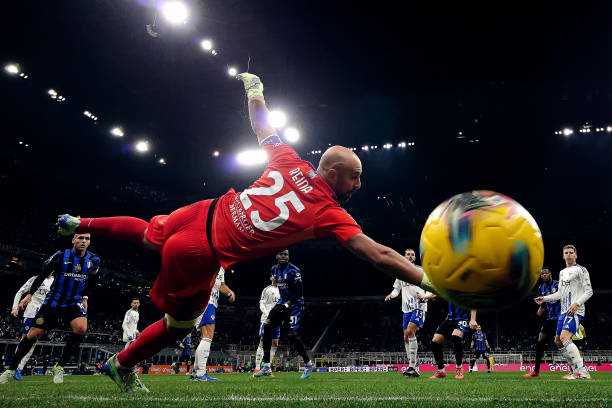 大贏家足球即時(shí)比分電腦版與手機(jī)版對(duì)比，哪個(gè)更好用？