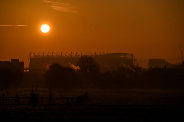 雷速足球比賽陣容公布時(shí)間：賽前多久能知曉球員名單？