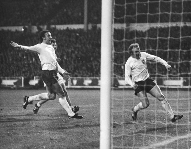 遠(yuǎn)射專(zhuān)家：盤(pán)點(diǎn)足球史上十大最佳遠(yuǎn)距離射手