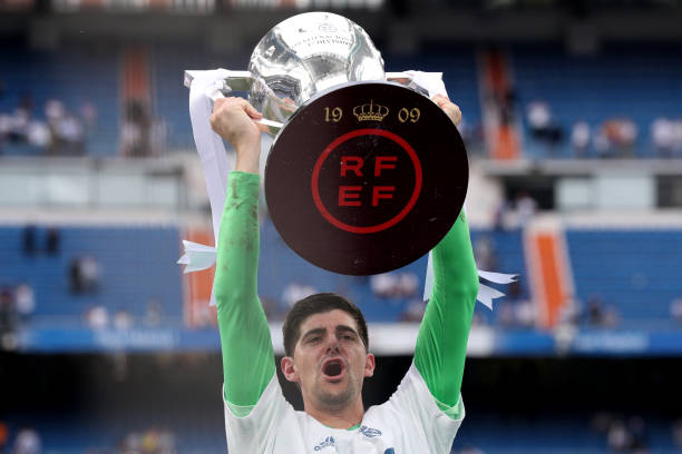 中考體育足球考試用球型號(hào)對(duì)成績(jī)的影響