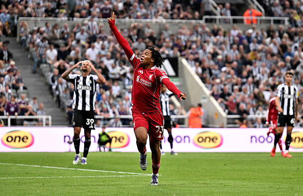 布雷默在德國(guó)國(guó)家隊(duì)的輝煌時(shí)刻回顧