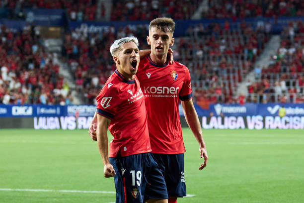 德甲最新排名：保級大戰(zhàn)與爭冠形勢一覽