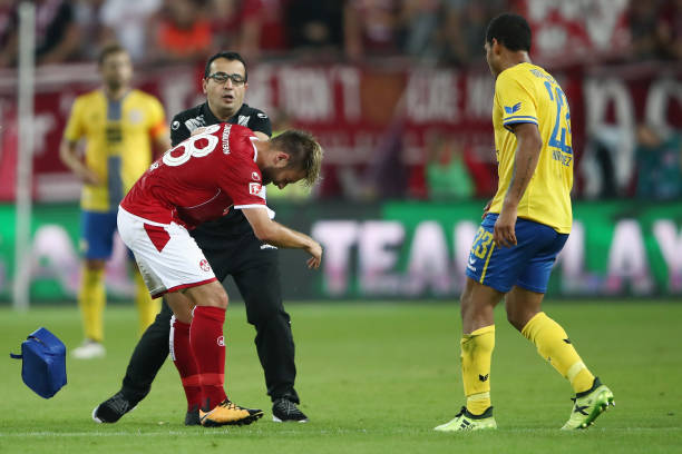 為什么哈蘭德的身價(jià)能超越姆巴佩？三大關(guān)鍵因素解析