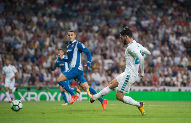 曼聯(lián)歐冠進(jìn)球集錦：C羅、魯尼等傳奇時(shí)刻