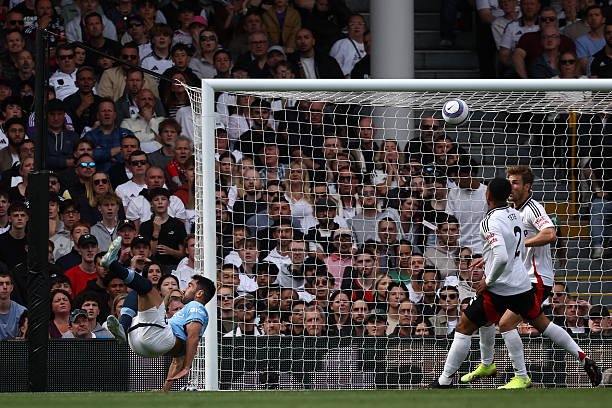 足球賽場(chǎng)地安排：今晚賽事指南