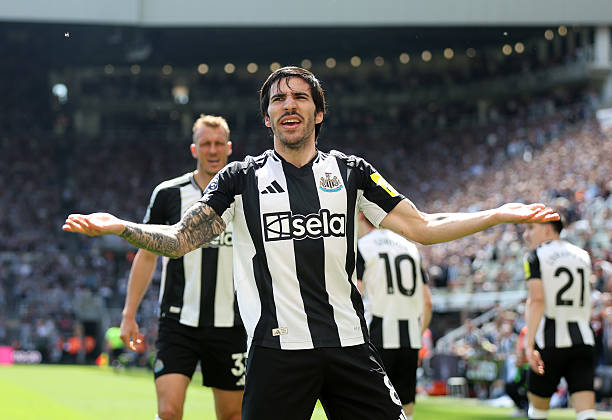 邊路傳中戰(zhàn)術(shù)的數(shù)據(jù)分析：成功率與進(jìn)球轉(zhuǎn)化率研究