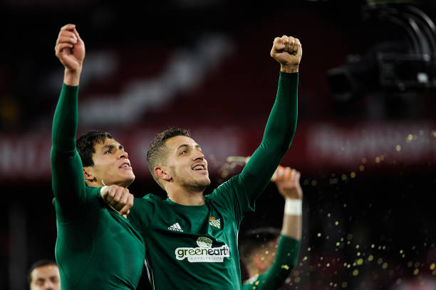 從阿根廷到法國：齊達內(nèi)用馬拉多納式魔法書寫傳奇