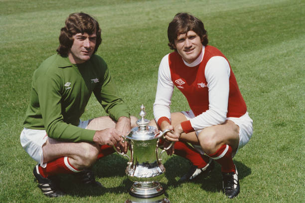 從人墻縫隙到絕對死角：任意球大師的高光時刻合集