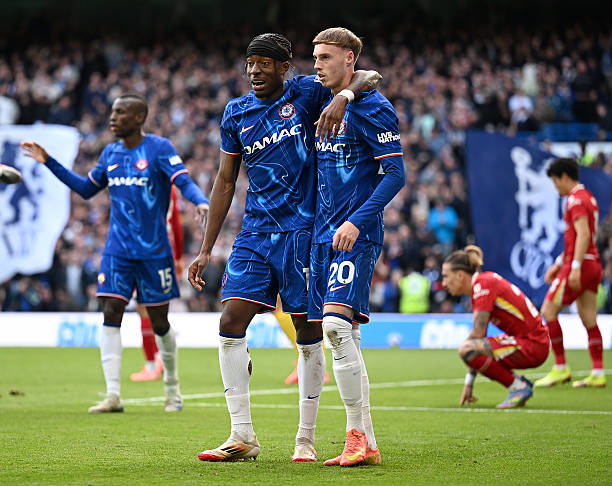 雷速足球比賽陣容公布時(shí)間：賽前多久能獲取球員名單？