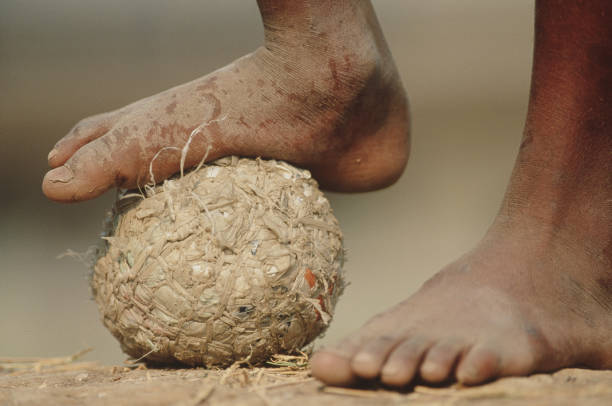 佛山足球友誼賽：本地聯(lián)隊(duì)3-2險(xiǎn)勝來(lái)訪外省球隊(duì)