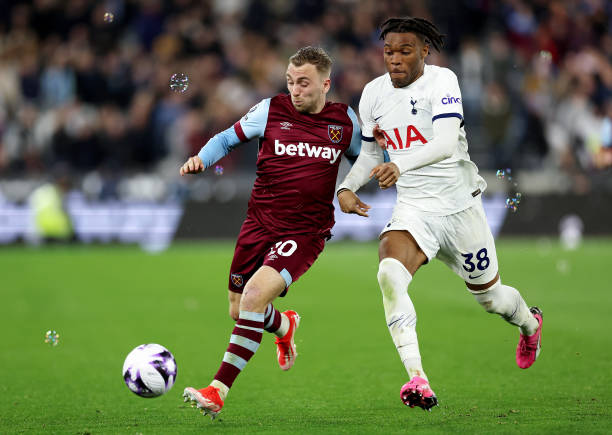 006足球直播無插件：最新賽事回放與精彩集錦