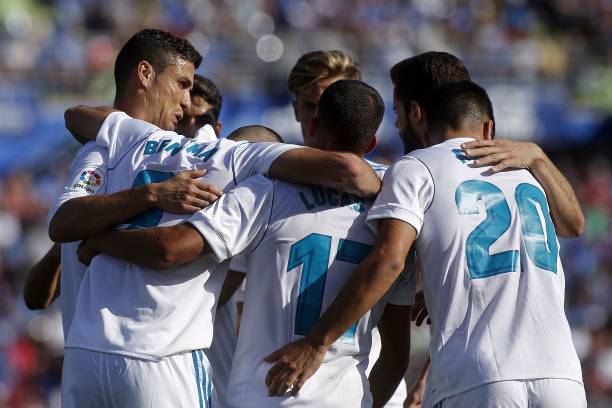 黃黑軍團(tuán)歐冠賽程出爐：魔鬼主場能否再現(xiàn)奇跡？