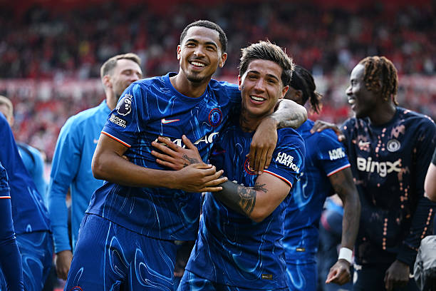 法國隊奪冠年份一覽：哪些年份成就了高盧雄雞的傳奇？