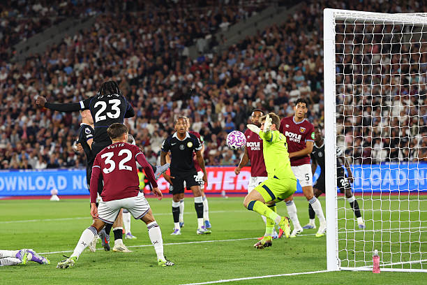 球迷必看！德甲聯(lián)賽全年比賽日程及關鍵場次全指南