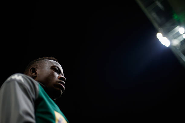 從角球區(qū)看世界：一張照片背后的足球故事