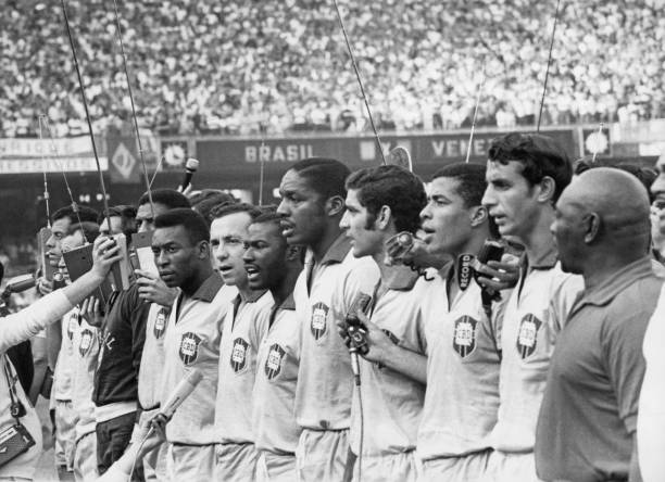 蓋德·穆勒罕見照片曝光：揭秘轟炸機的場外生活