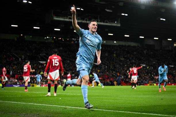 2016歐冠小組賽：萊斯特城奇跡繼續(xù)，首次參賽即進(jìn)16強(qiáng)