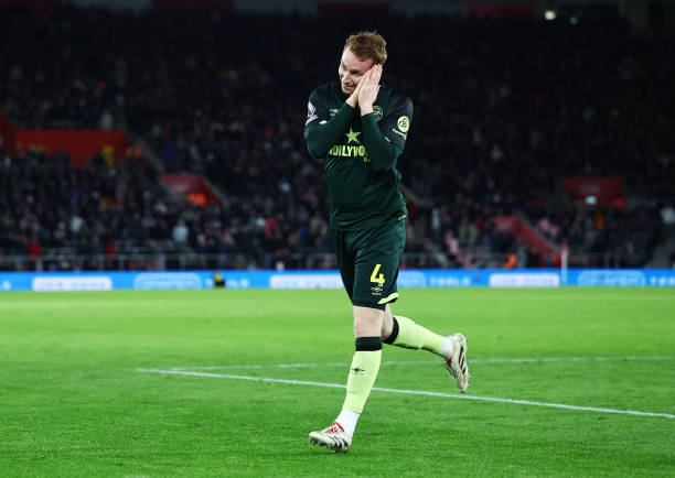 C羅與梅西的金球獎(jiǎng)之爭(zhēng)：數(shù)量對(duì)比