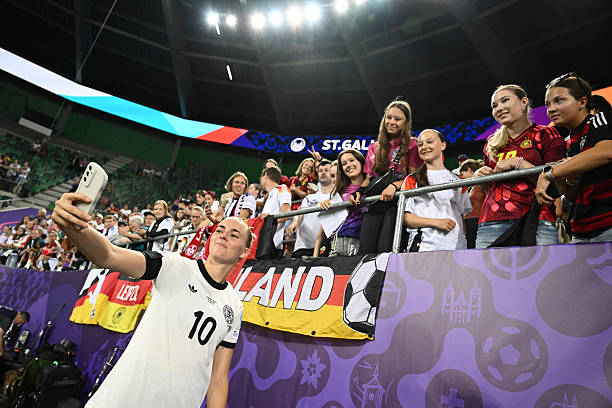 歐冠決賽前瞻：國(guó)米與巴薩，誰更有冠軍相？