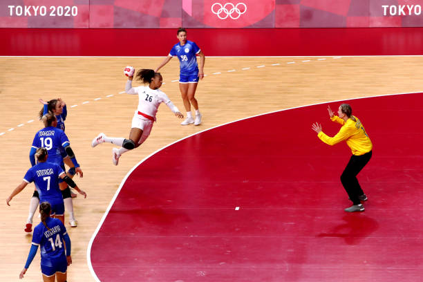 中國隊再創(chuàng)佳績：東京奧運花樣游泳獎牌盤點