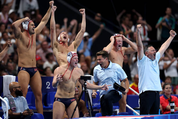 蒙特利爾奧運(yùn)會(huì)：兩位少年共同點(diǎn)燃圣火的背后故事