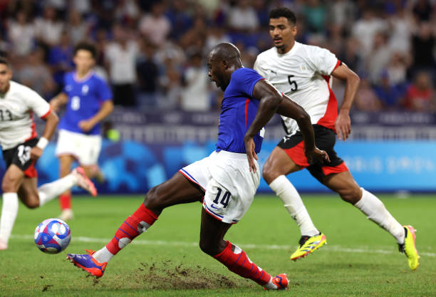 奧運(yùn)會(huì)的首個(gè)公開(kāi)活動(dòng)：起源與決定因素