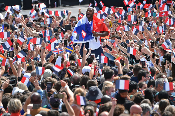 2028年體育盛宴：世界杯與奧運(yùn)會(huì)的經(jīng)濟(jì)與社會(huì)效益