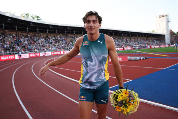 跳遠助跑與起跳銜接技巧：視頻教學全解析