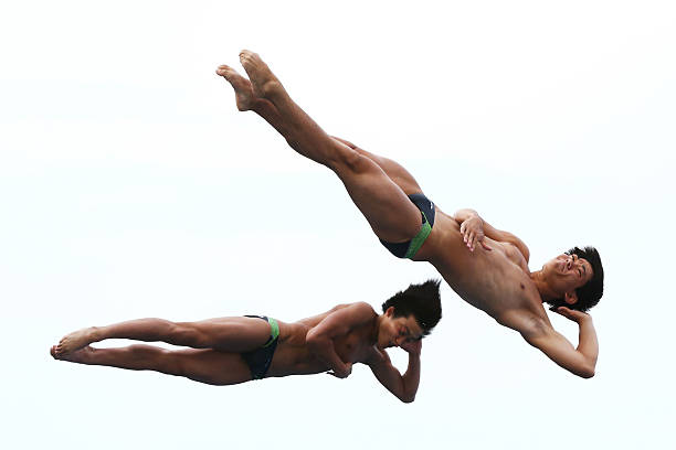 中國短跑女運(yùn)動(dòng)員速度較量：誰跑得最快？