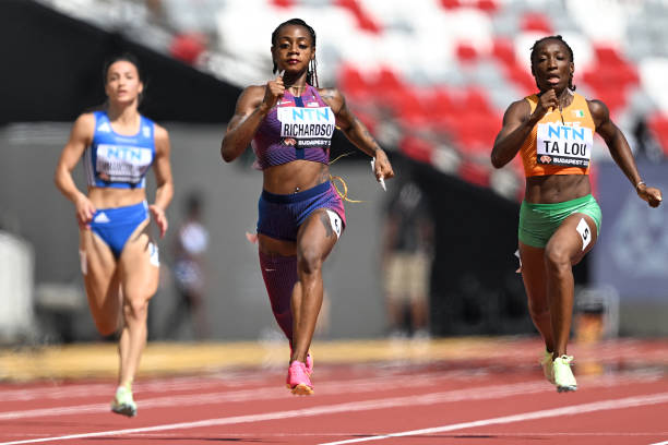 全紅嬋比賽現(xiàn)場(chǎng)：那一刻，世界為她屏息