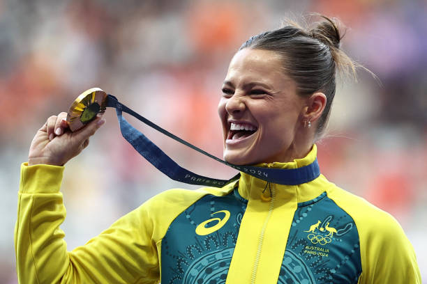 伏明霞的身高是多少？她的體型如何影響跳水表現(xiàn)？