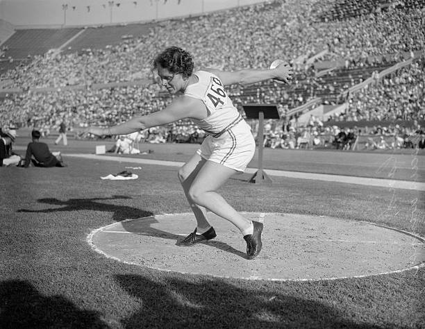 腿部力量訓練指南：為立定跳遠打下堅實基礎