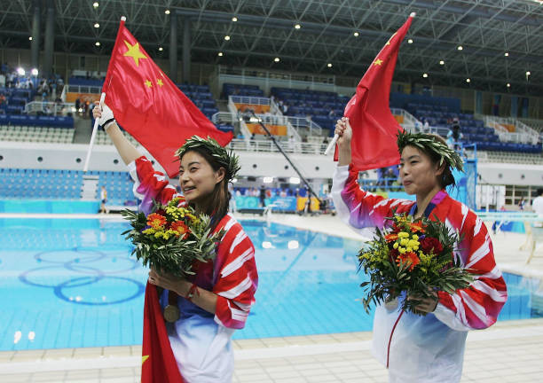 菲爾普斯與萊德基:男女游泳傳奇的跨性別對(duì)比