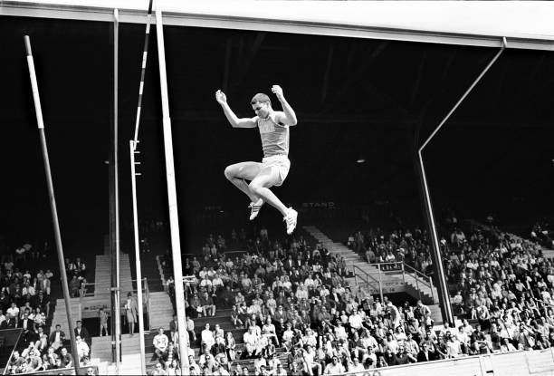 蘇炳添與博爾特：速度、技術(shù)與天賦的完美結(jié)合