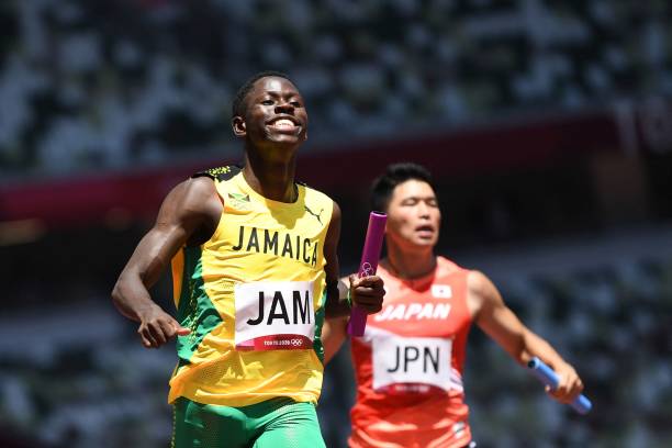 體育考試立定跳遠(yuǎn)：女生滿分成績(jī)及評(píng)分標(biāo)準(zhǔn)詳解