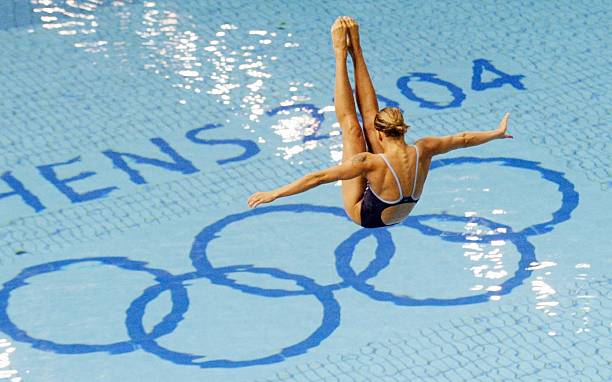 跳遠(yuǎn)比賽：我跳得比我的工資還低