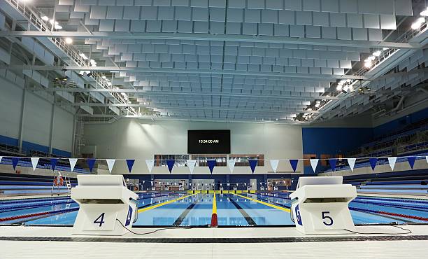 博爾特速度神話：過去賽場輝煌與現今生活對比