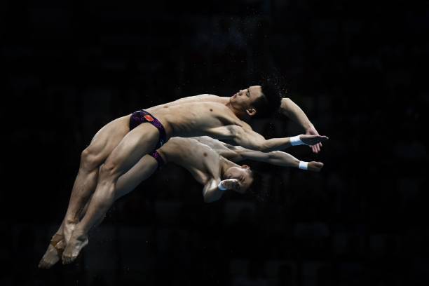 24歲，寧澤濤的轉(zhuǎn)型之路：從泳池到時(shí)尚圈