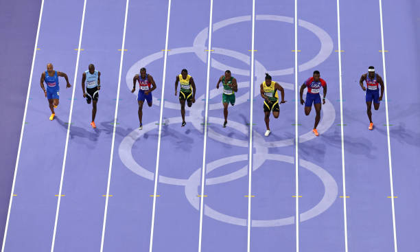 男生立定跳遠(yuǎn)二級(jí)標(biāo)準(zhǔn)常見(jiàn)問(wèn)題解答