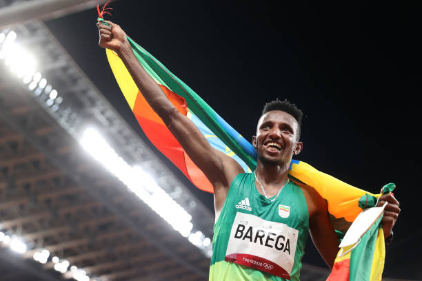 全紅嬋的教練團(tuán)隊：現(xiàn)任主教練的背景與成就