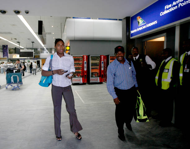 田亮女兒森碟長(zhǎng)腿引關(guān)注，網(wǎng)友：基因太強(qiáng)大