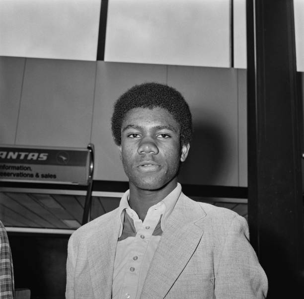 技術(shù)流VS娛樂派？CCTV乒乓球解說嘉賓風(fēng)格大比拼