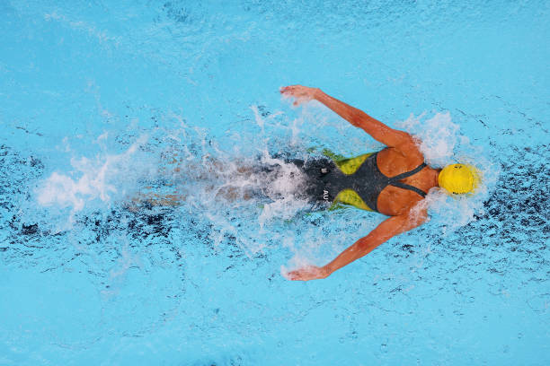 如何撰寫吸引人的游泳比賽報(bào)道：結(jié)構(gòu)、語言與細(xì)節(jié)處理