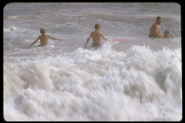 游泳圈廠家如何應對季節(jié)性需求波動？