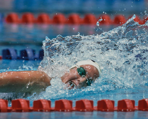 進(jìn)階技巧：如何幫助孩子提高游泳速度與耐力