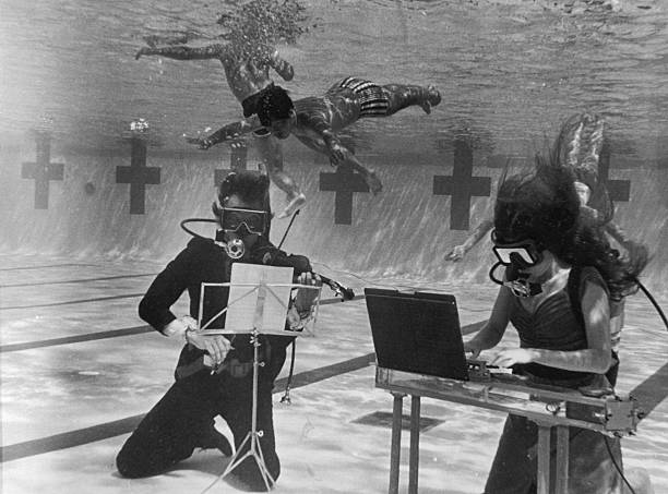 耳朵進水不用慌！教你快速排出耳朵里的水